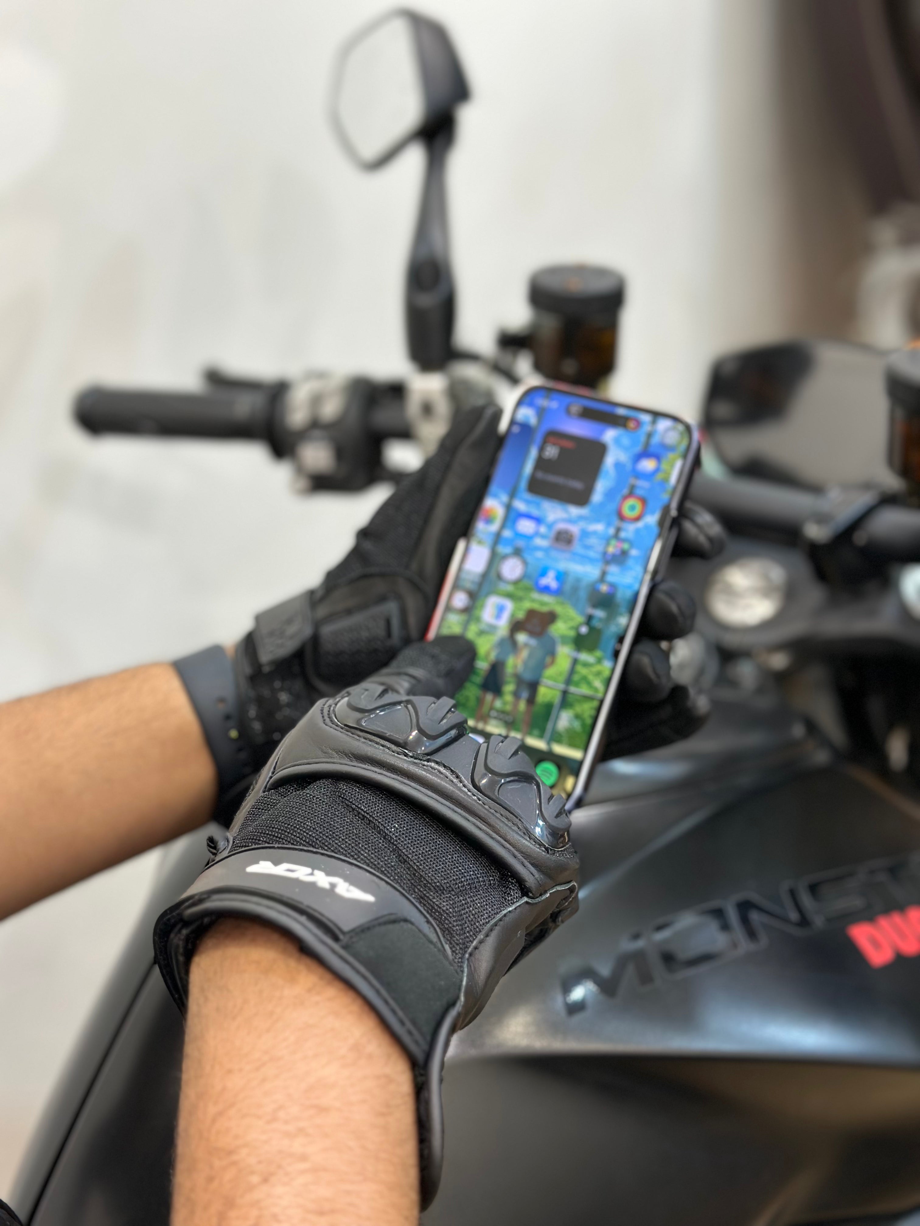 AXOR VIPER SHORT CUFF RIDING GLOVES
