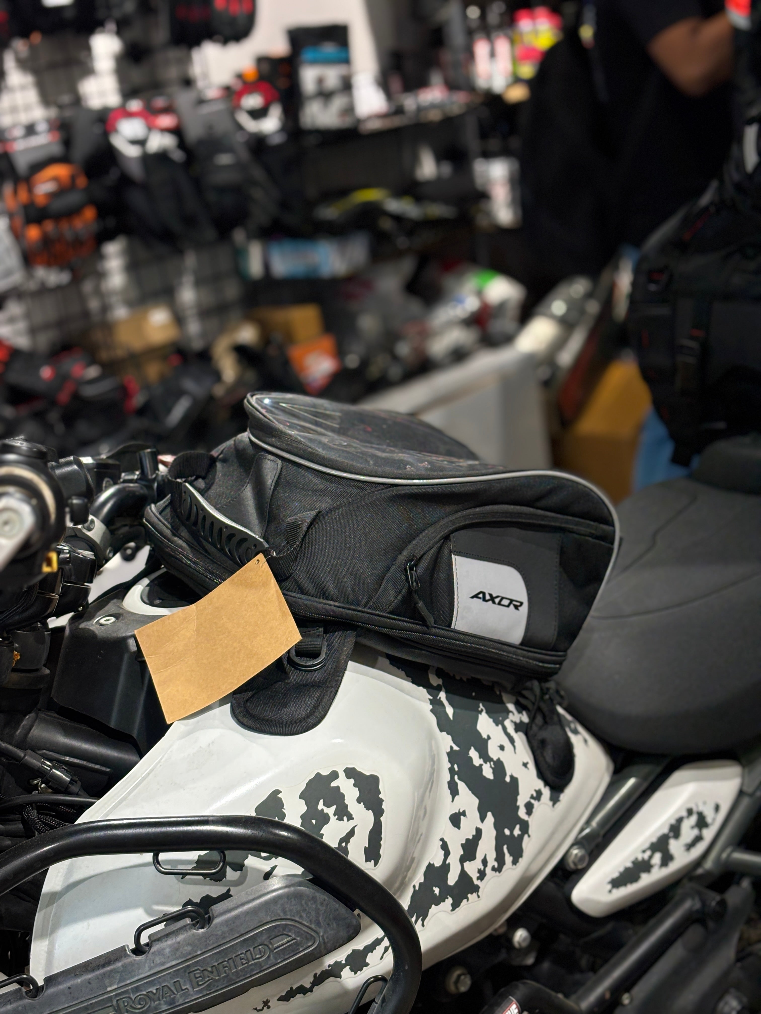 AXOR VIPER SHORT CUFF RIDING GLOVES