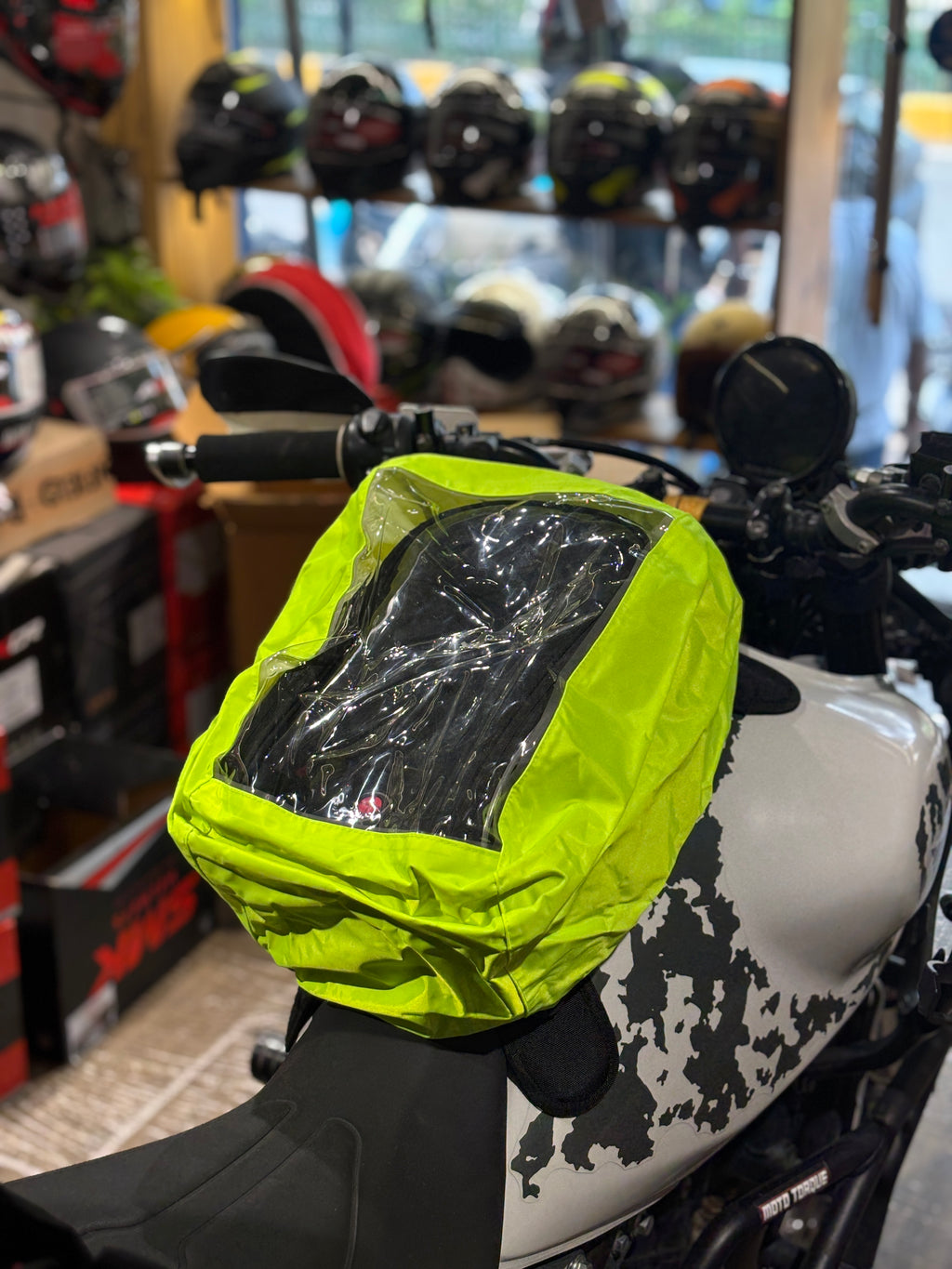 AXOR VIPER SHORT CUFF RIDING GLOVES